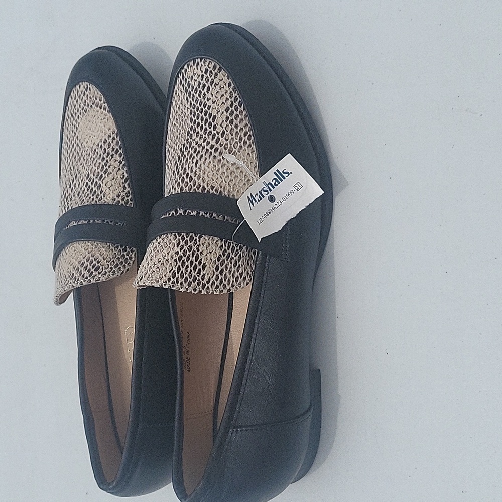 NWT Restricted Snake Skin and Black Slip On Loafer